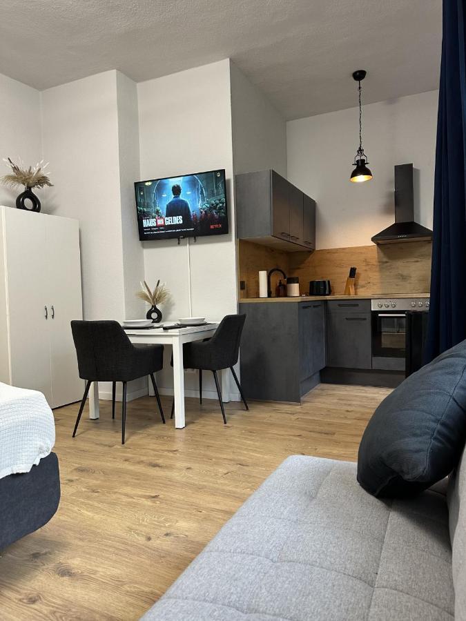 Ferienwohnung Lorenz Mit Kostenlosem Parkplatz Netflix Boxspringbett Kueche 마그데부르크 외부 사진